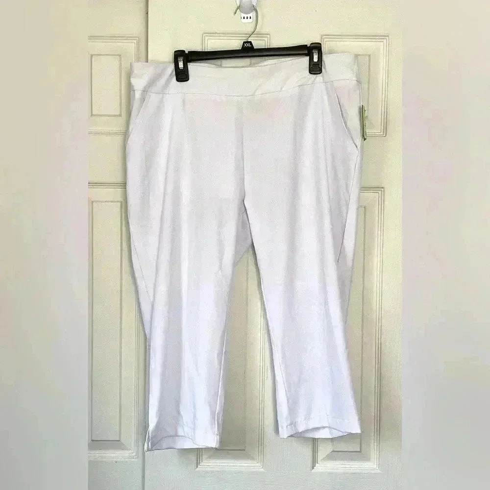 NWT Emerald 18 White Cropped Capri Pants Size XL